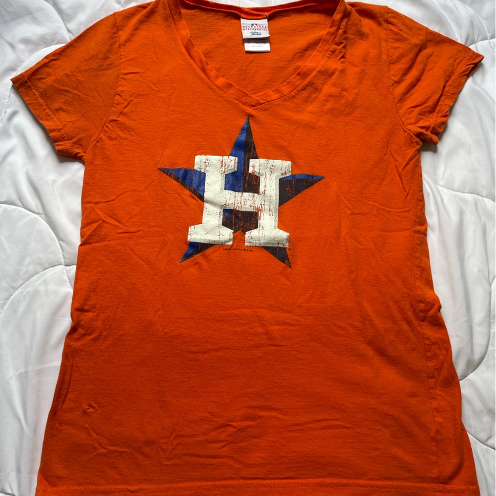 Houston Astro’s Women’s V neck T-Shirt